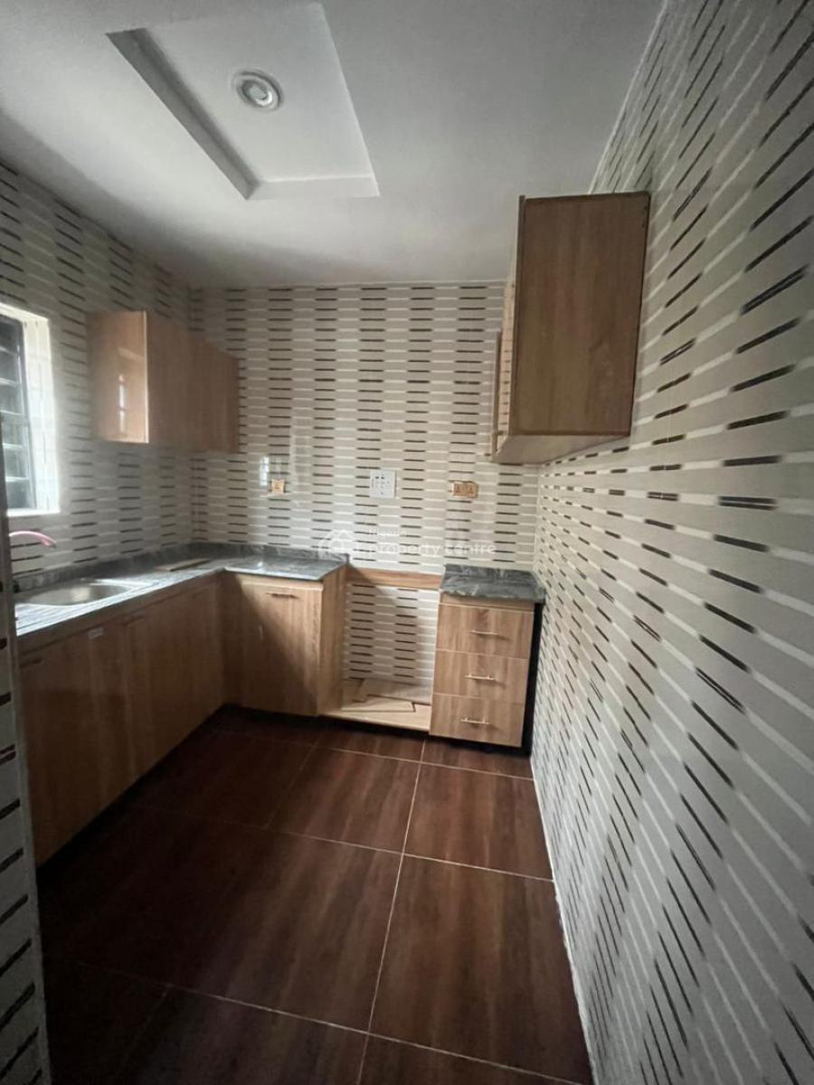 Luxury 3bedroom Flat Apartment, Olowora, Magodo, Lagos, Flat / Apartment for Rent