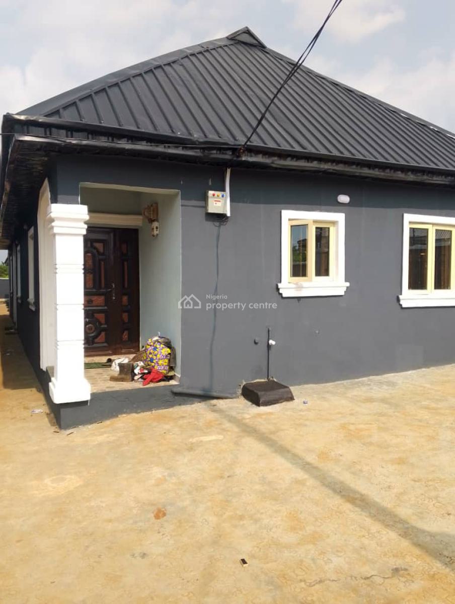 a Spacious Newly Built Room and Parlor Pop, Lucky Fiber Road, Ikorodu, Lagos, Flat / Apartment for Rent