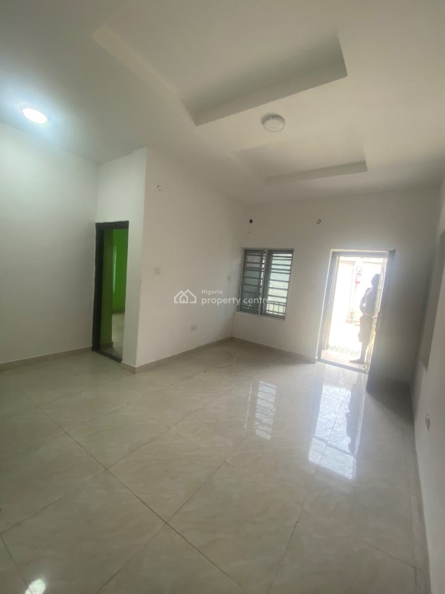 Sharp and Well Maintained 2bedroom, Thomas Estate, Ajah, Lagos, Flat / Apartment for Rent