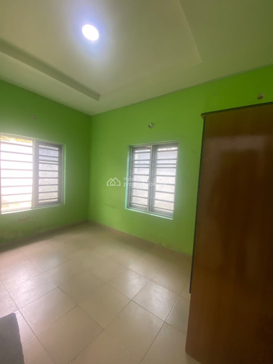 Sharp and Well Maintained 2bedroom, Thomas Estate, Ajah, Lagos, Flat / Apartment for Rent