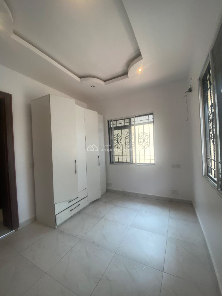 Sharp and Well Maintained 2bedroom, Thomas Estate, Ajah, Lagos, Flat / Apartment for Rent
