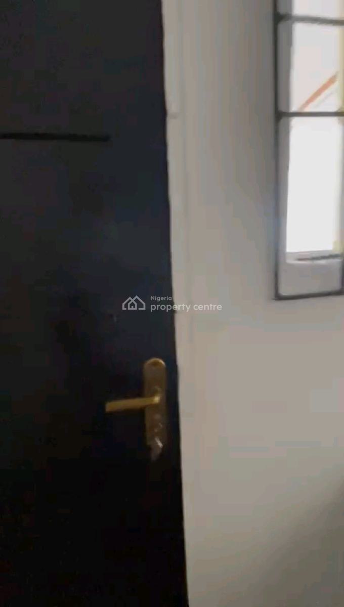 Standard and Neatly Renovated 2 Bedroom Flat, Pedro, Gbagada, Lagos, Flat / Apartment for Rent