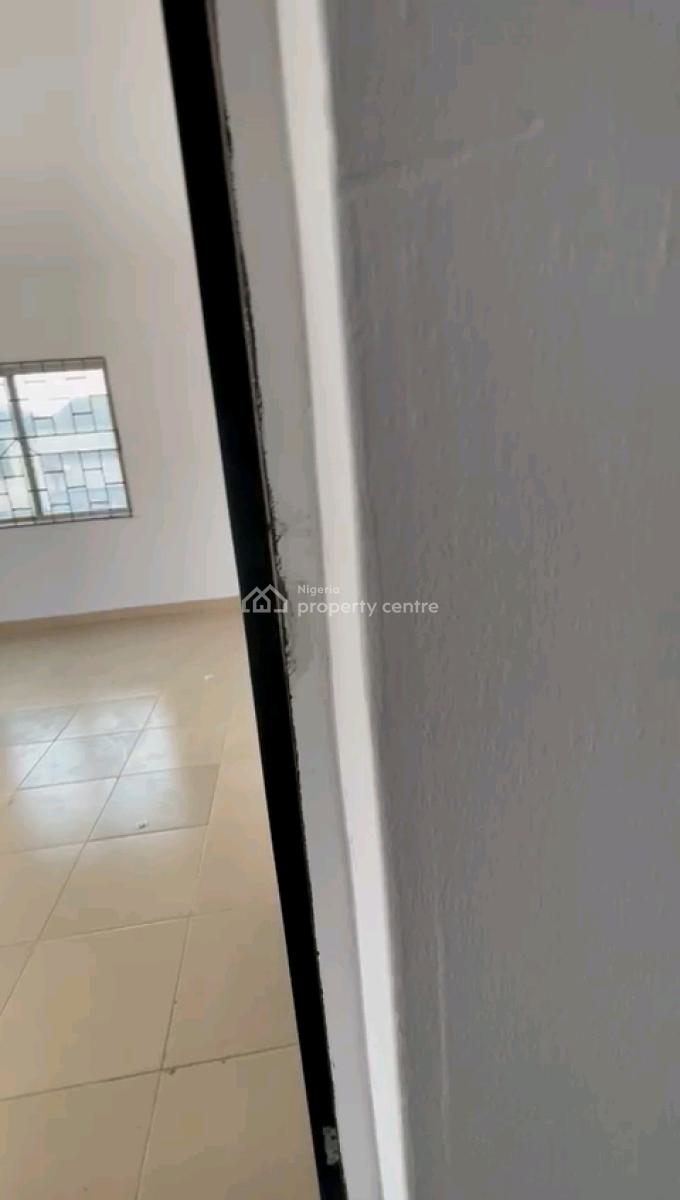 Standard and Neatly Renovated 2 Bedroom Flat, Pedro, Gbagada, Lagos, Flat / Apartment for Rent