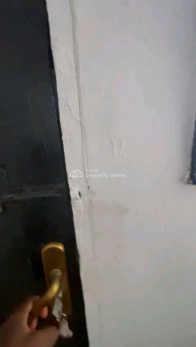 Standard and Neatly Renovated 2 Bedroom Flat, Pedro, Gbagada, Lagos, Flat / Apartment for Rent