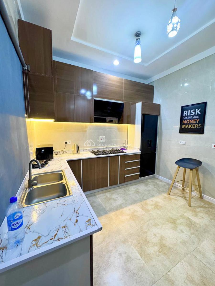 Luxurious Three Bedroom Apartment Now Available, Jahi, Abuja, Flat / Apartment Short Let