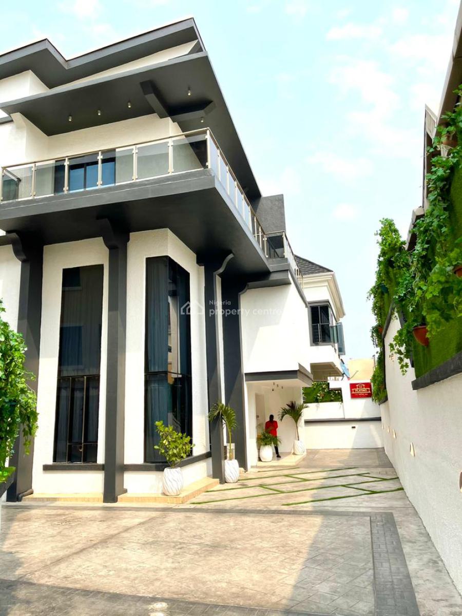 7 Bedroom Detached House, Udeco Street, Lekki, Lagos, Commercial Property for Rent