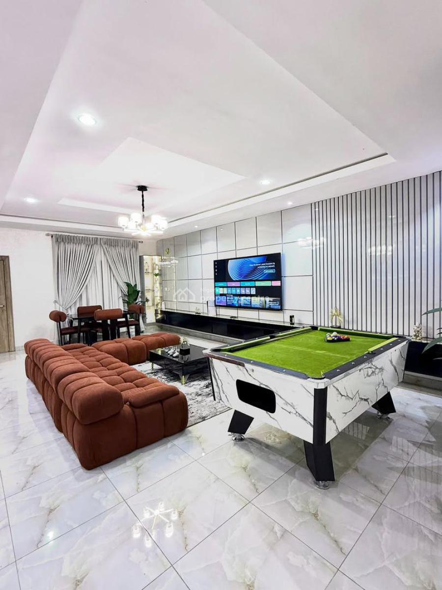 Beautiful 3 Bedroom Penthouse Availabl, Jahi, Abuja, Flat / Apartment Short Let