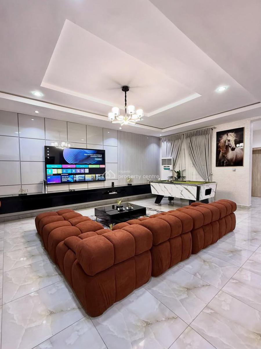 Exquisite 3 Bedroom Apartment Available for Shortstay, Wuse 2, Abuja, Flat / Apartment Short Let