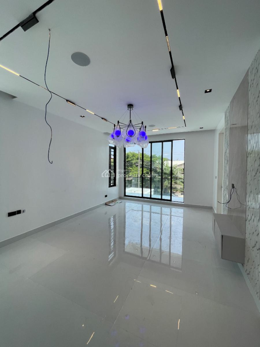 Luxury 5 Bedroom Fully Detached with Cinema , Swimming Pool & Gym, Lekki, Lekki Phase 1, Lekki, Lagos, Detached Duplex for Sale