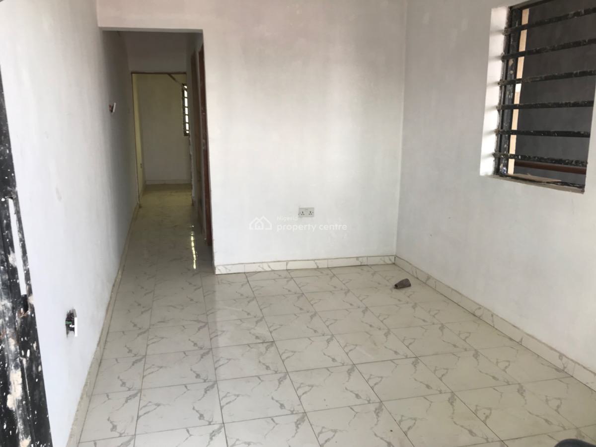 Newly Built Miniflat, Iwaya Onike, Iwaya, Yaba, Lagos, Mini Flat (room and Parlour) for Rent