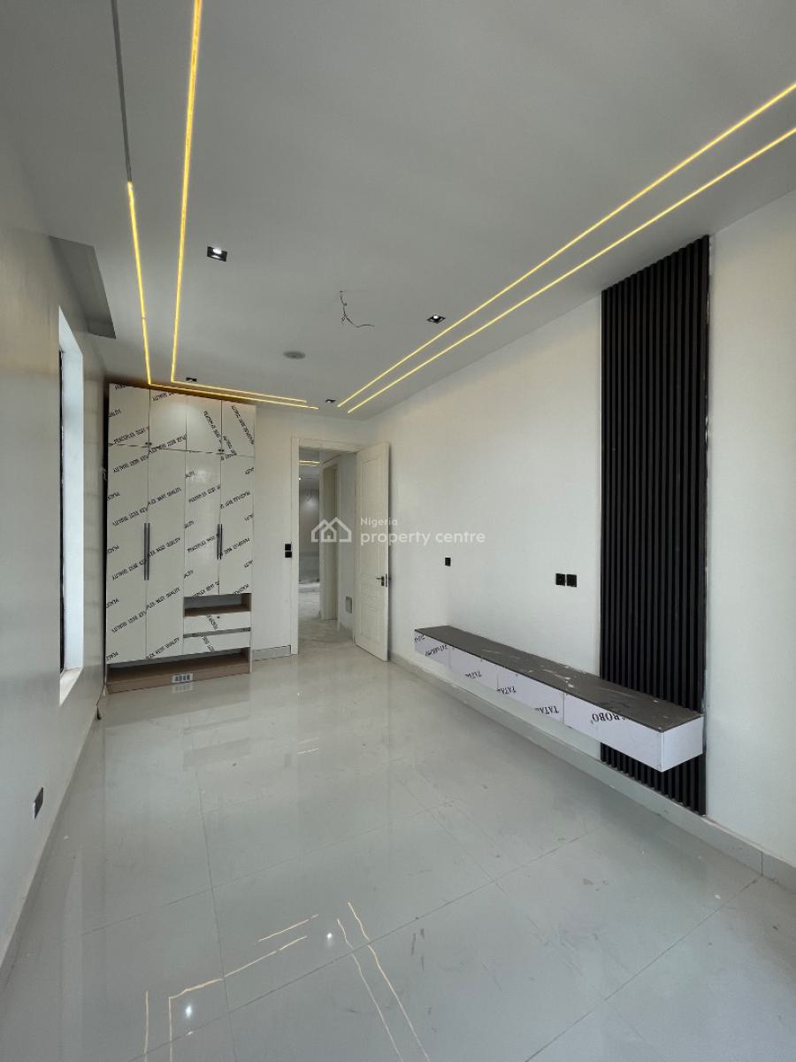 Exquisite 5 Bedroom Fully Detached Duplex with Bq , Cinema & Pool, Lekki, Lekki Phase 1, Lekki, Lagos, Detached Duplex for Sale