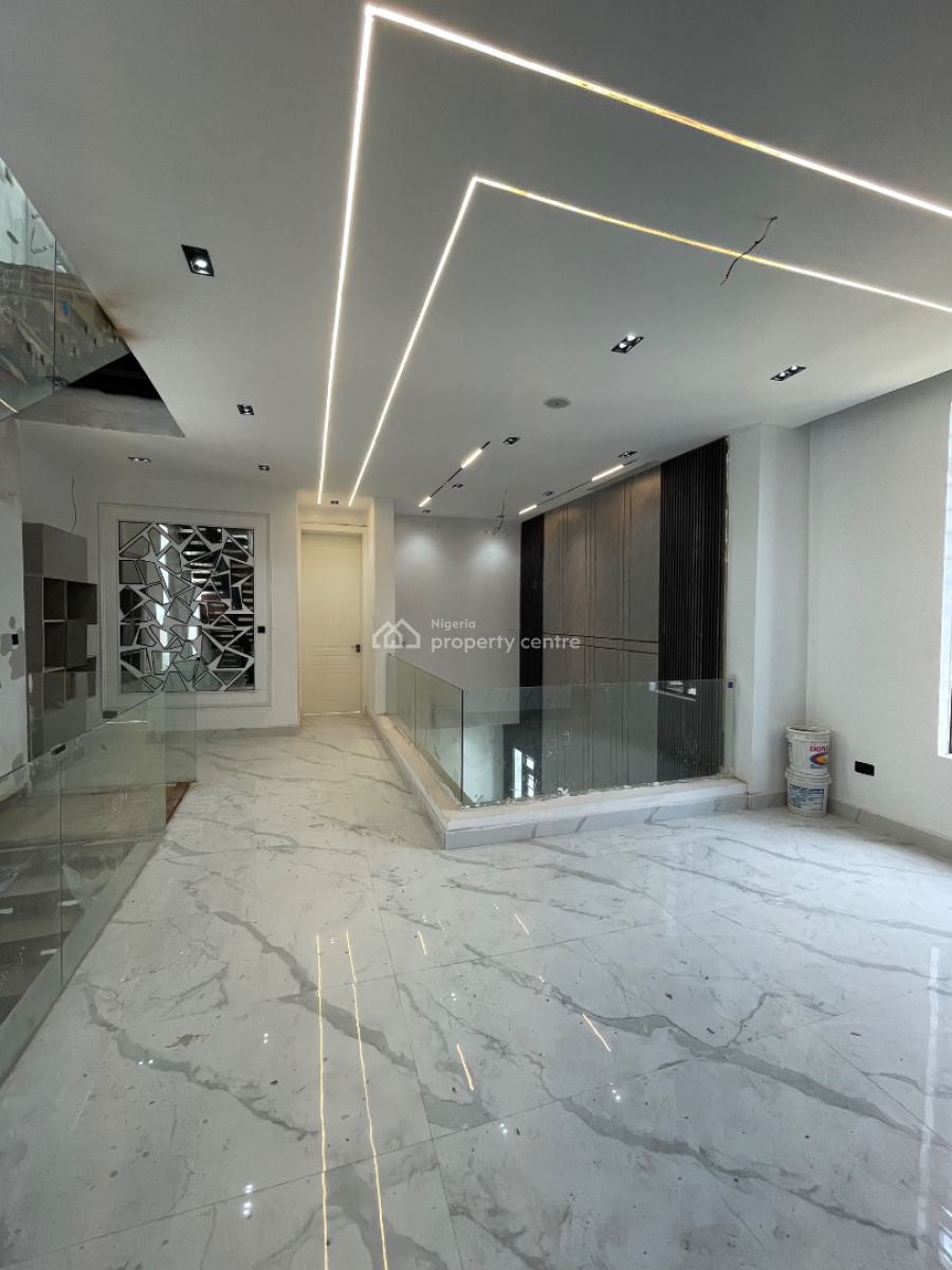 Exquisite 5 Bedroom Fully Detached Duplex with Bq , Cinema & Pool, Lekki, Lekki Phase 1, Lekki, Lagos, Detached Duplex for Sale