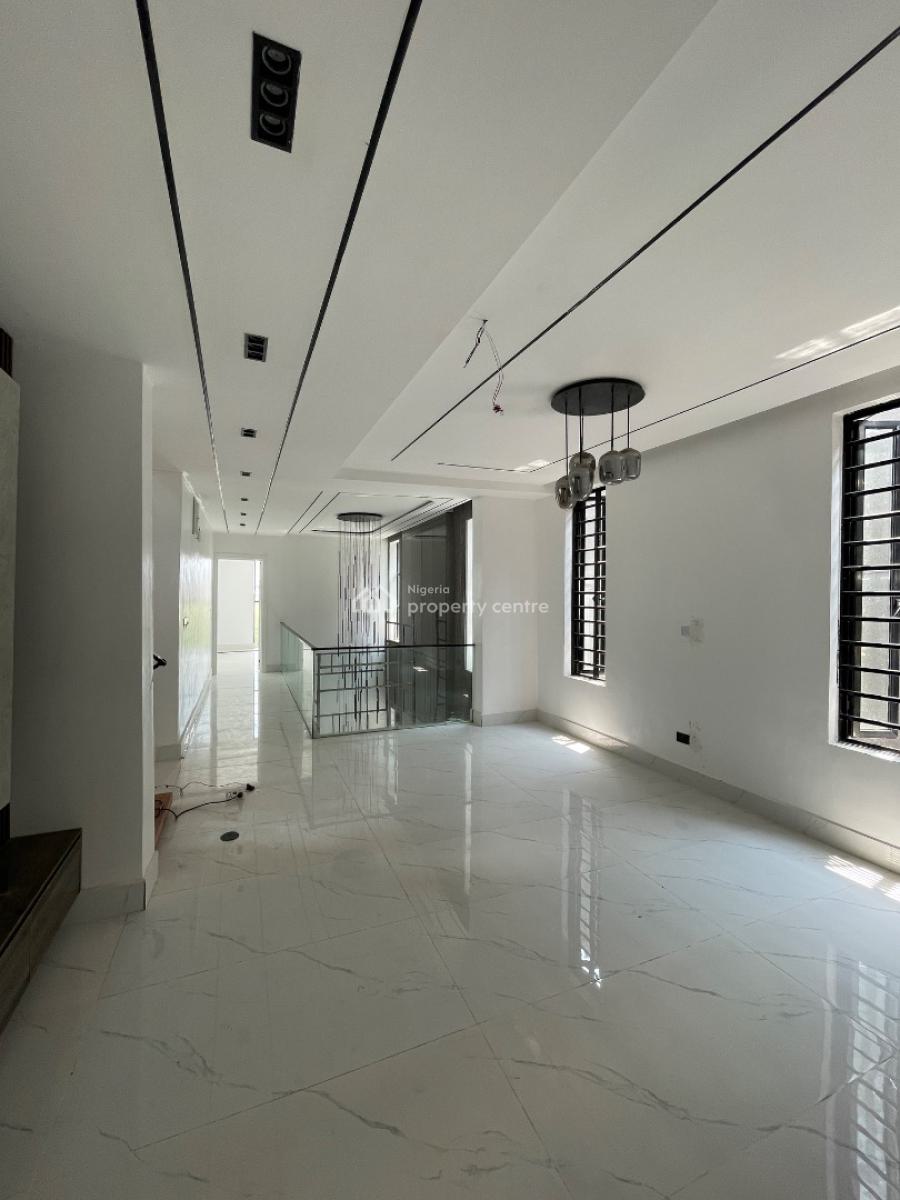 Beautiful 5 Bedroom Fully Detached Duplex with Bq , Cinema & Pool, Lekki, Lekki Phase 1, Lekki, Lagos, Detached Duplex for Sale