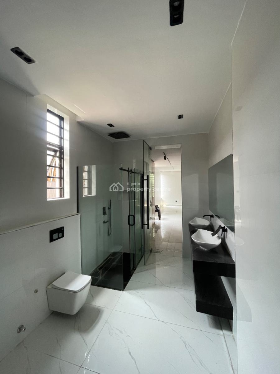Beautiful 5 Bedroom Fully Detached Duplex with Bq , Cinema & Pool, Lekki, Lekki Phase 1, Lekki, Lagos, Detached Duplex for Sale