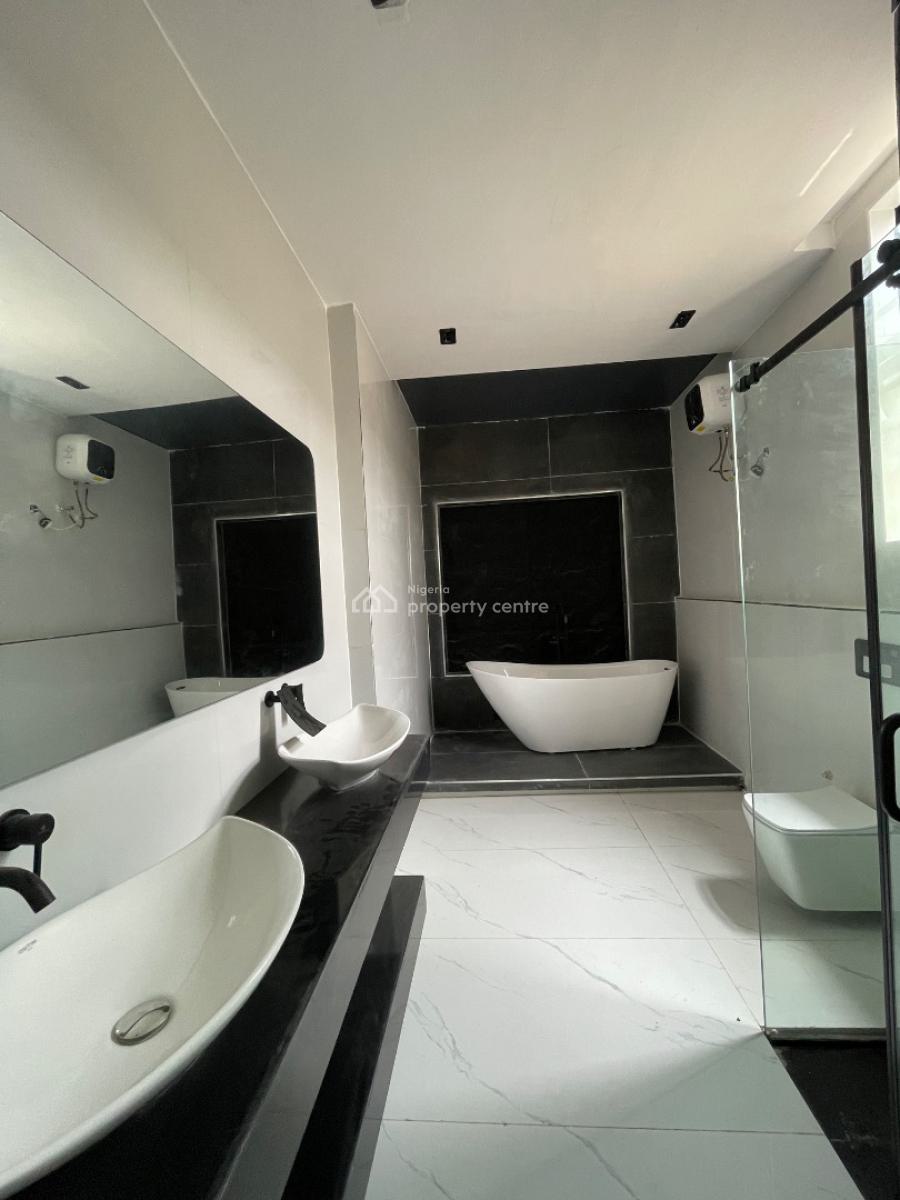 Beautiful 5 Bedroom Fully Detached Duplex with Bq , Cinema & Pool, Lekki, Lekki Phase 1, Lekki, Lagos, Detached Duplex for Sale