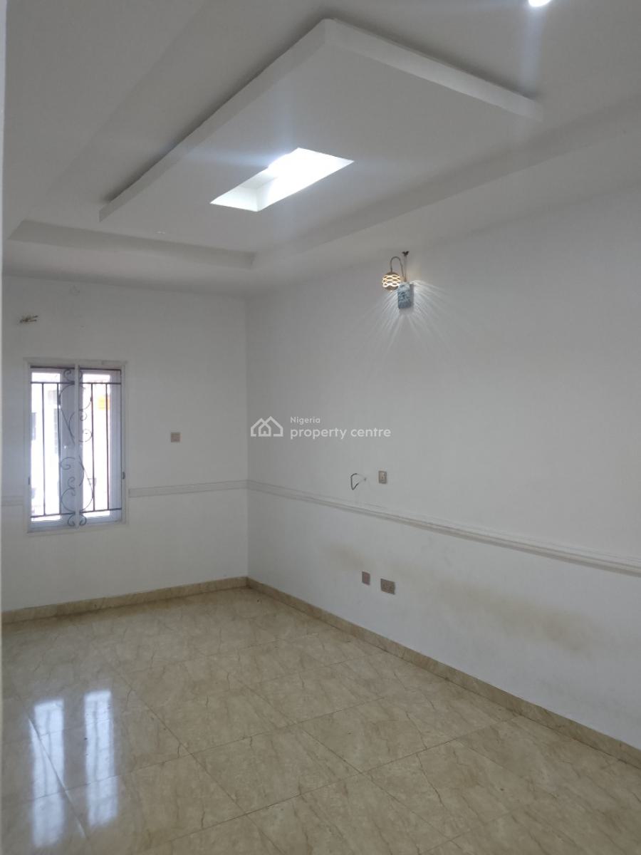 Massive 2bedroom Flat Upstairs, Fidiso Estate By Majeck Lagos State, Sangotedo, Ajah, Lagos, Flat / Apartment for Rent