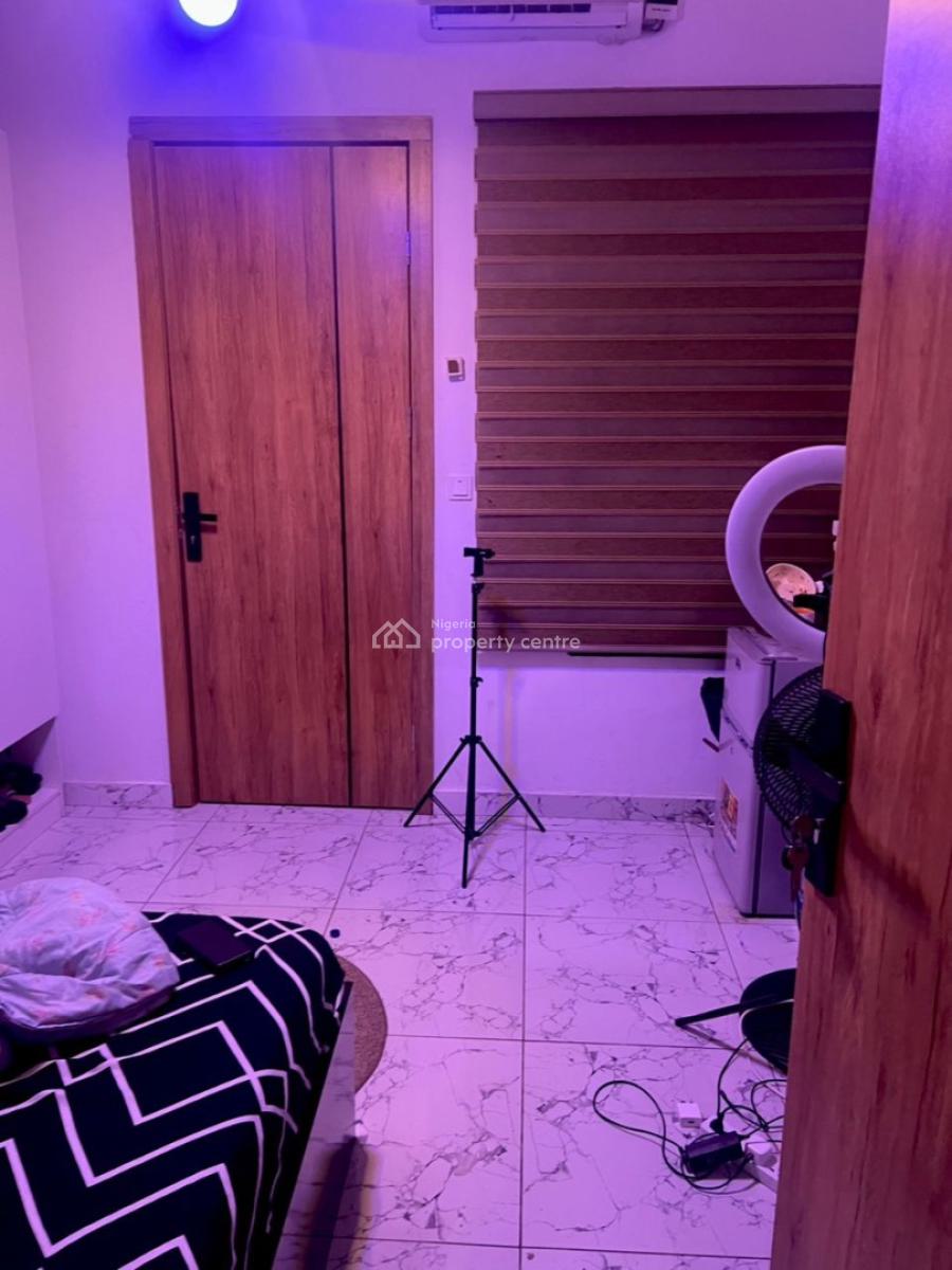 Party Furnished with a C & Bed Frame: Shared Kitchen in a Prime Estate, Extension, Harris Drive, Vgc, Lekki, Lagos, Self Contain (single Rooms) for Rent