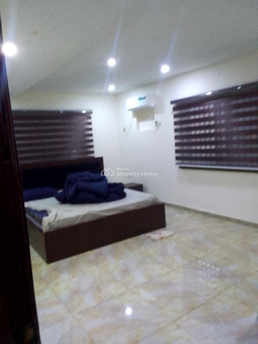 Very Neat and Spacious 3bedroom Flat with Bq at Ikeja Gra, Ikeja Gra, Ikeja Gra, Ikeja, Lagos, Flat / Apartment for Rent