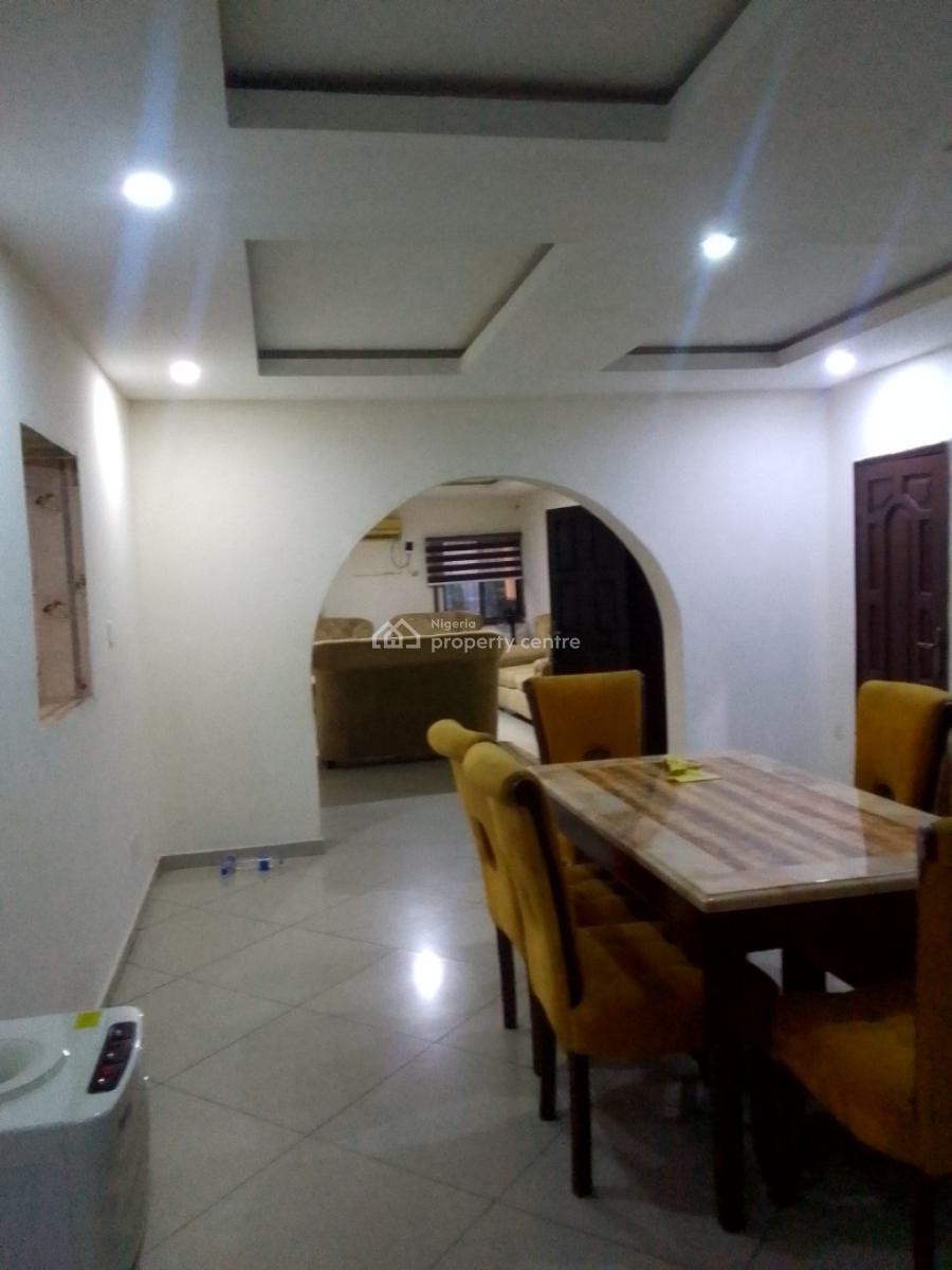 Very Neat and Spacious 3bedroom Flat with Bq at Ikeja Gra, Ikeja Gra, Ikeja Gra, Ikeja, Lagos, Flat / Apartment for Rent