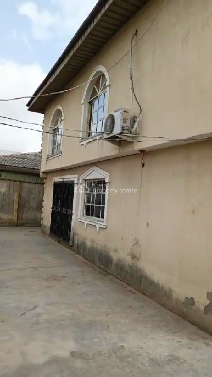 Distress 4 Units of 3bedroom, Fagbile Estate, Off Ijegun Ikotun Jakande New Road, Ijegun Lagos..., Ikotun, Lagos, Block of Flats for Sale