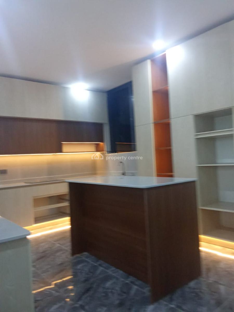 3bedroom Flat with Gym and Swimming Pool, Off Bourdillon, Ikoyi, Lagos, Flat / Apartment for Rent