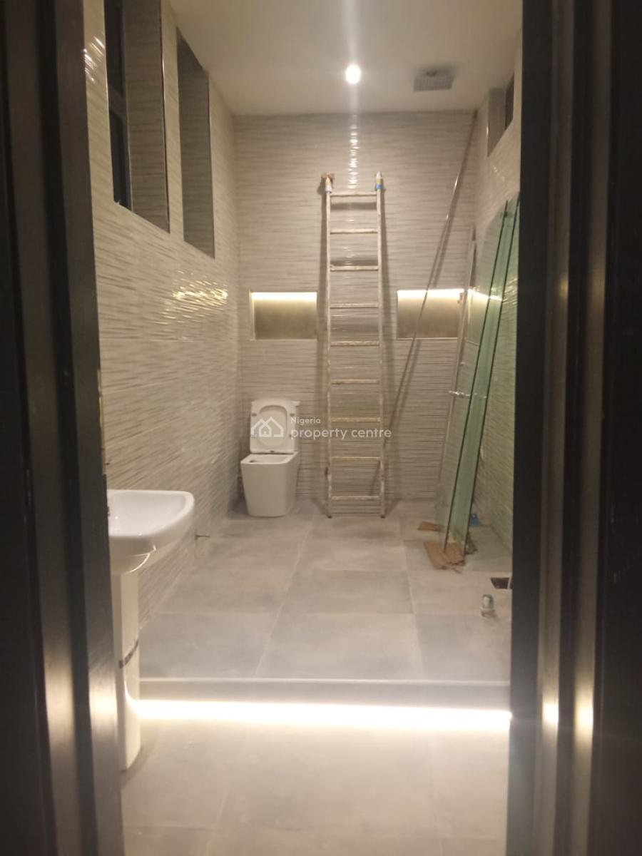 3bedroom Flat with Gym and Swimming Pool, Off Bourdillon, Ikoyi, Lagos, Flat / Apartment for Rent