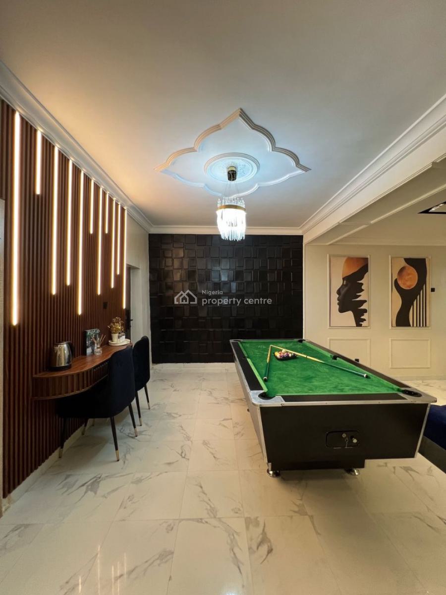 Spacious One Bedroom Apartment with Snooker and Ps5, Off Admiralty Way, By Evercare Hospital, Lekki Phase 1, Lekki, Lagos, Flat / Apartment Short Let