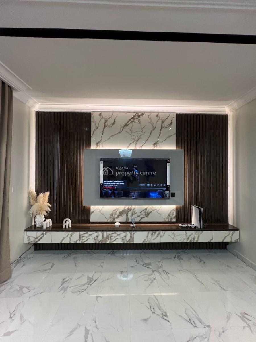 Spacious One Bedroom Apartment with Snooker and Ps5, Off Admiralty Way, By Evercare Hospital, Lekki Phase 1, Lekki, Lagos, Flat / Apartment Short Let