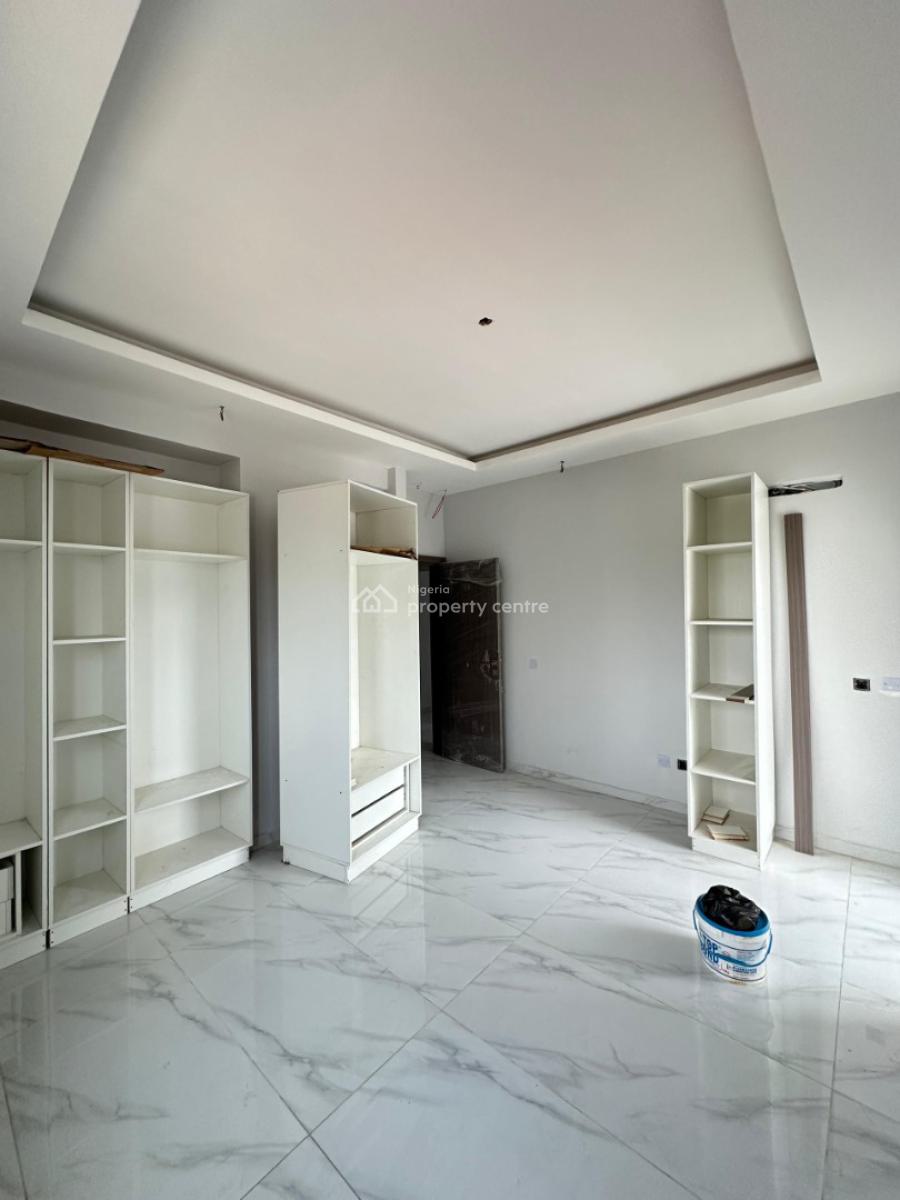 Well-built 3 Bedroom Apartment with Bq, Swimming Pool and Elevator, Victoria Island (vi), Lagos, Flat / Apartment for Sale