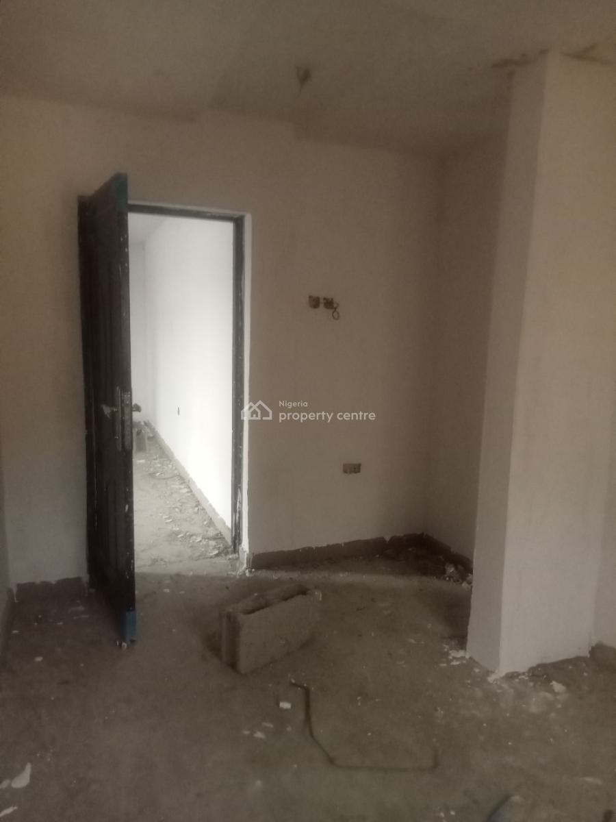 Newly Renovated 2 Bedroom Apartment (ensuite), New Oko Oba, New Oko-oba, Agege, Lagos, Flat / Apartment for Rent