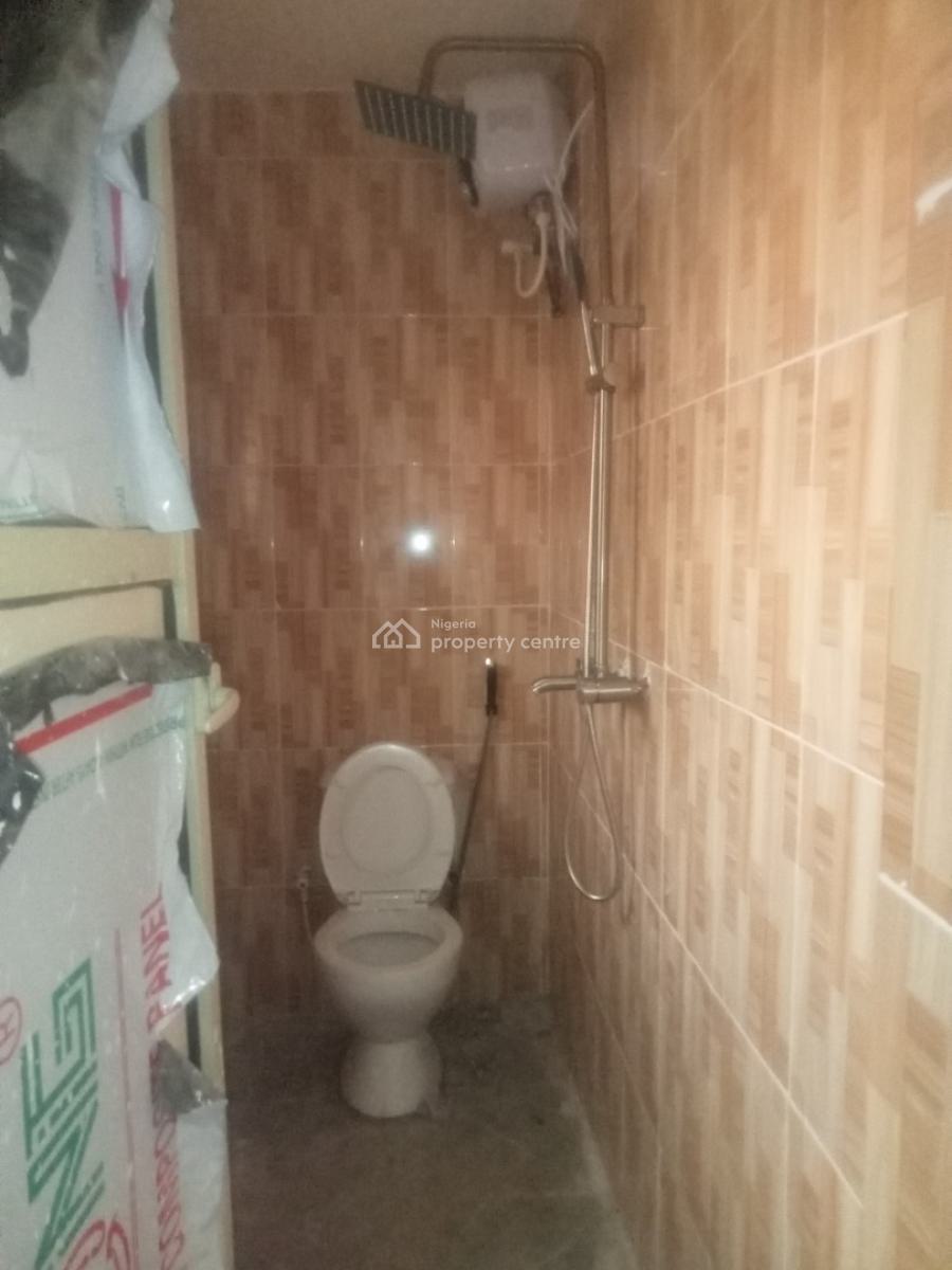 Newly Renovated 2 Bedroom Apartment (ensuite), New Oko Oba, New Oko-oba, Agege, Lagos, Flat / Apartment for Rent