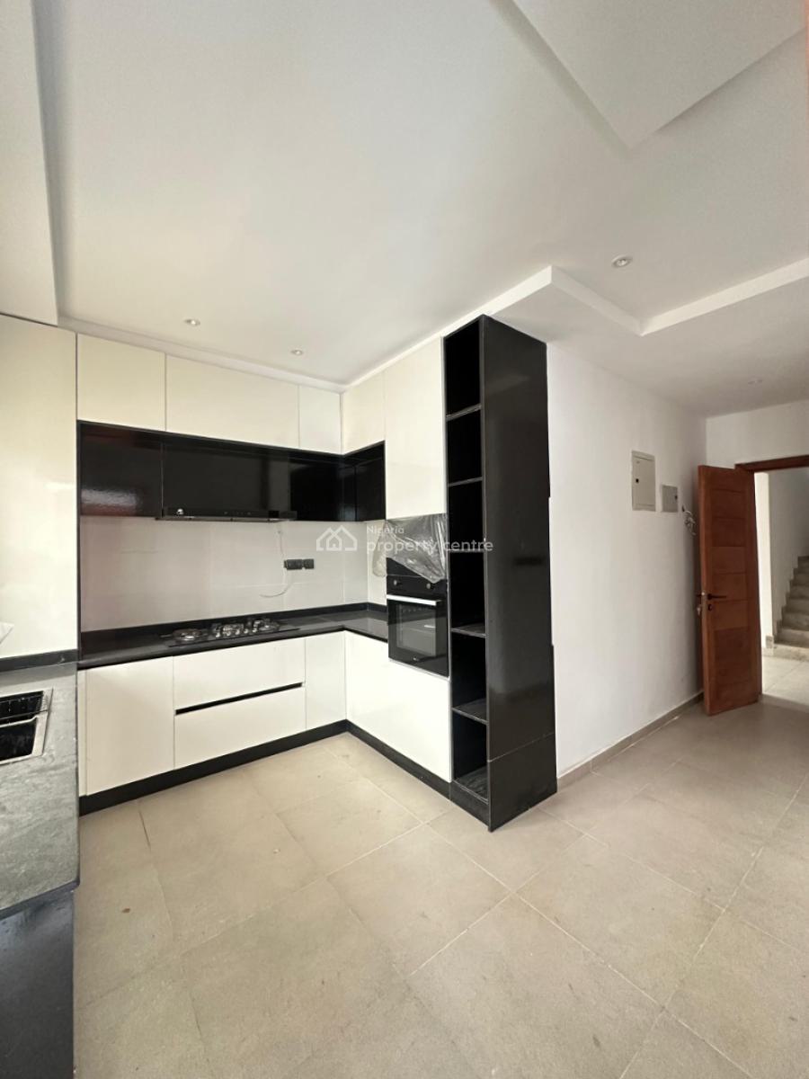 Spacious 4 Bedroom Terrace Duplex with Bq and Study Room, Lekki Phase 1, Lekki, Lagos, Terraced Duplex for Sale