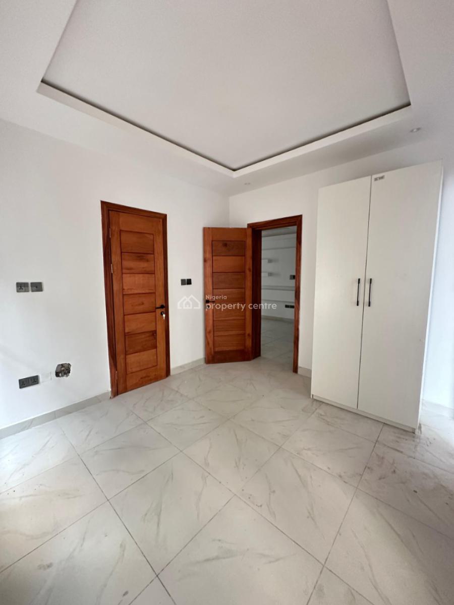 Spacious 4 Bedroom Terrace Duplex with Bq and Study Room, Lekki Phase 1, Lekki, Lagos, Terraced Duplex for Sale