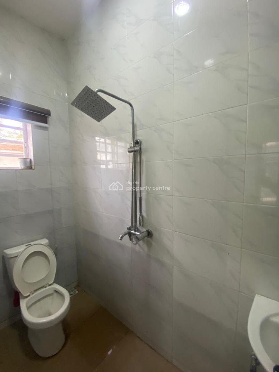 2 Bed Room Flat (close to The Espress, Thomas Estate, Ajah, Lagos, Flat / Apartment for Rent