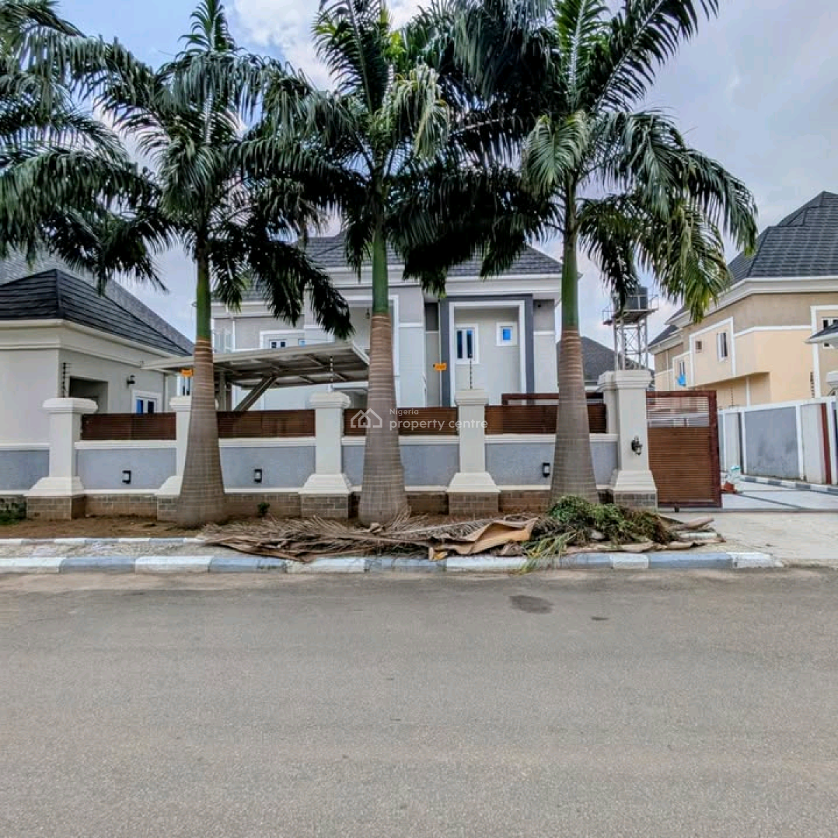 Newly Built 6 Bedrooms Detached Duplex with 2 Rooms Bq., Gwarimpa Extension, Gwarinpa, Abuja, House for Sale