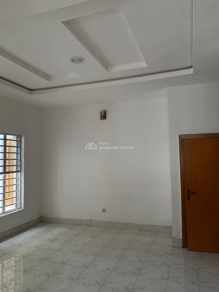 4bedroom Terrace Duplex, Mobil Road, Ilaje, Ajah, Lagos, Terraced Duplex for Rent