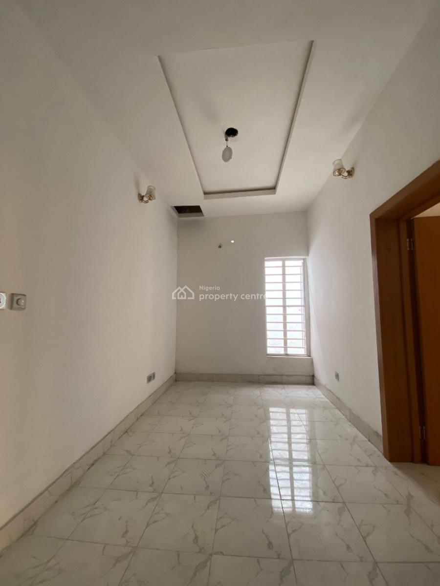 4 Bedrooms Terraced Duplex, Mobil Road, Ilaje, Ajah, Lagos, Terraced Duplex for Rent