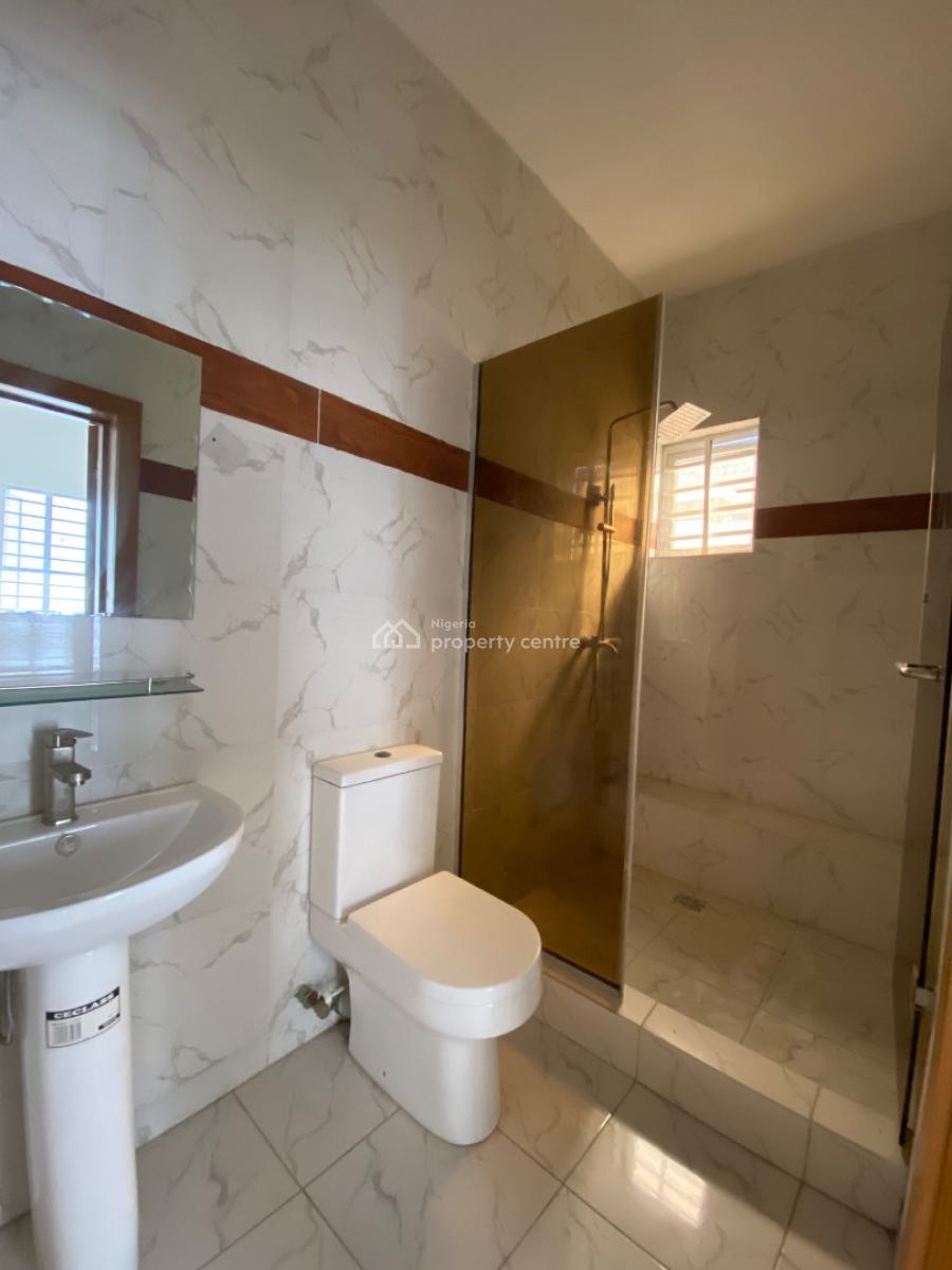 4 Bedrooms Terraced Duplex, Mobil Road, Ilaje, Ajah, Lagos, Terraced Duplex for Rent