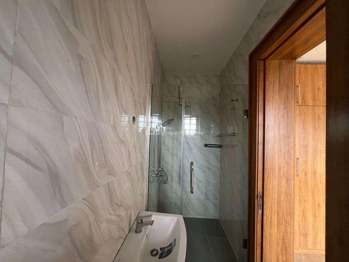 2 Bedroom Apartment with Elevator, Lekki Phase 1, Lekki Phase 1, Lekki, Lagos, Self Contain (single Rooms) for Rent
