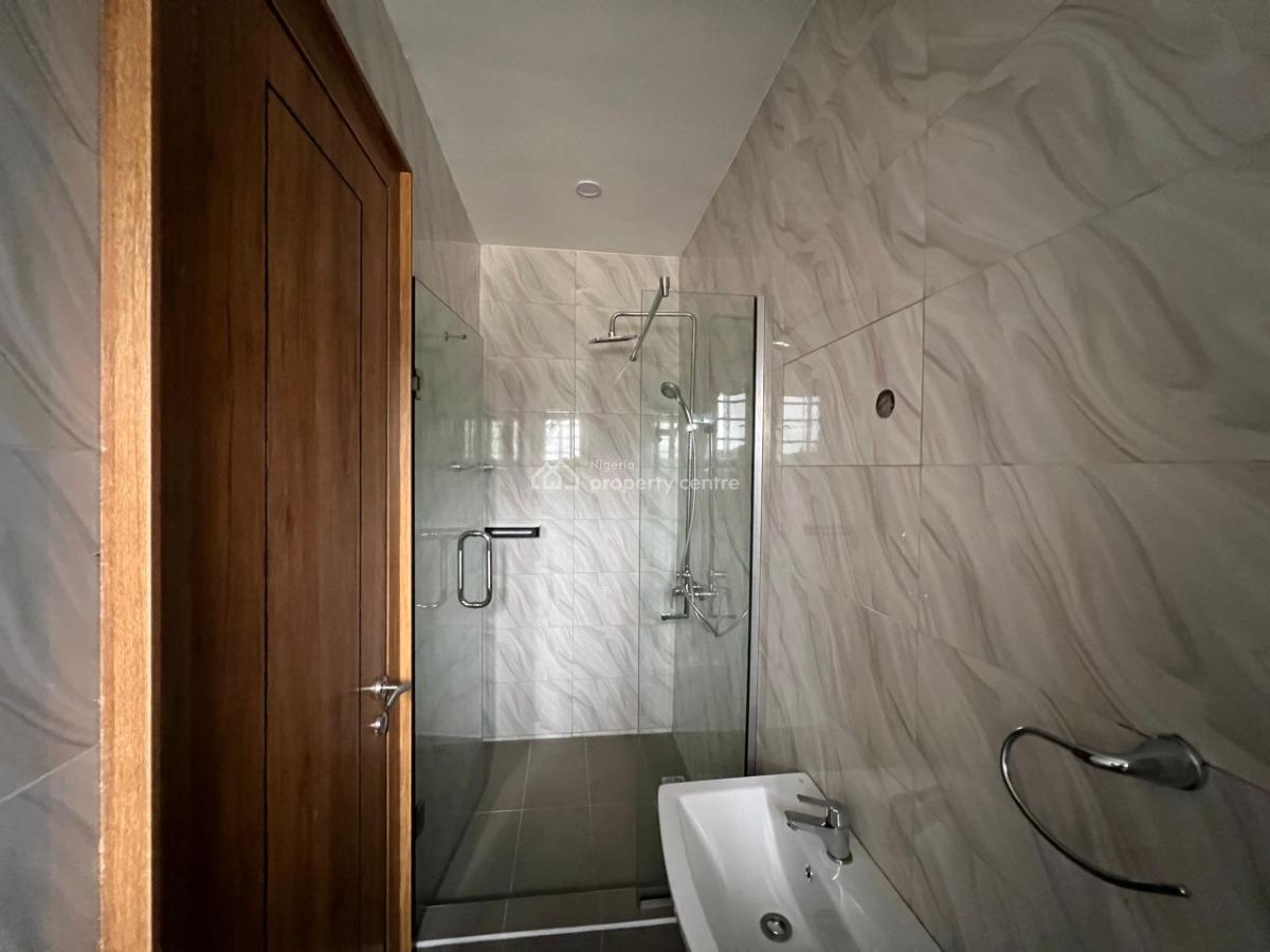 2 Bedroom Apartment with Elevator, Lekki Phase 1, Lekki Phase 1, Lekki, Lagos, Self Contain (single Rooms) for Rent