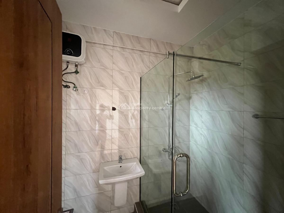 2 Bedroom Apartment with Elevator, Lekki Phase 1, Lekki Phase 1, Lekki, Lagos, Self Contain (single Rooms) for Rent