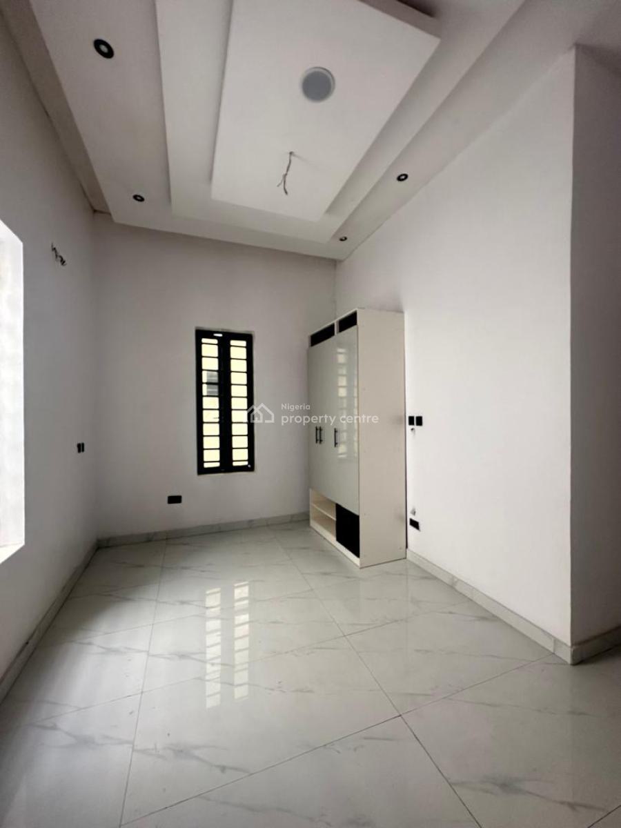 4 Bedroom Semi Detached Self Compound, Ajah, Lagos, Semi-detached Duplex for Sale