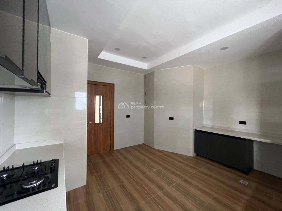 2 Bedroom Penthouse with Bq and Elevatort, Lekki Phase 1, Lekki Phase 1, Lekki, Lagos, Flat / Apartment for Rent