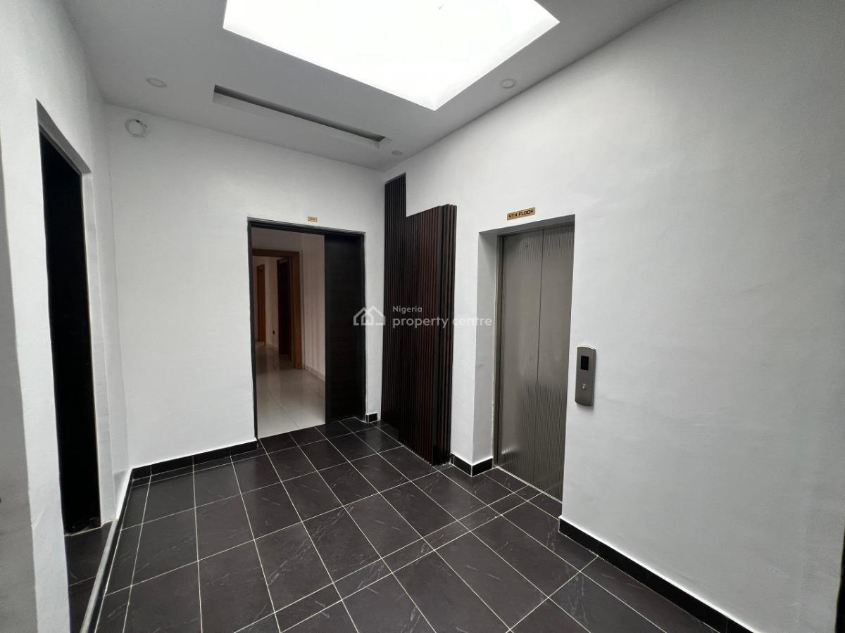 2 Bedroom Penthouse with Bq and Elevatort, Lekki Phase 1, Lekki Phase 1, Lekki, Lagos, Flat / Apartment for Rent