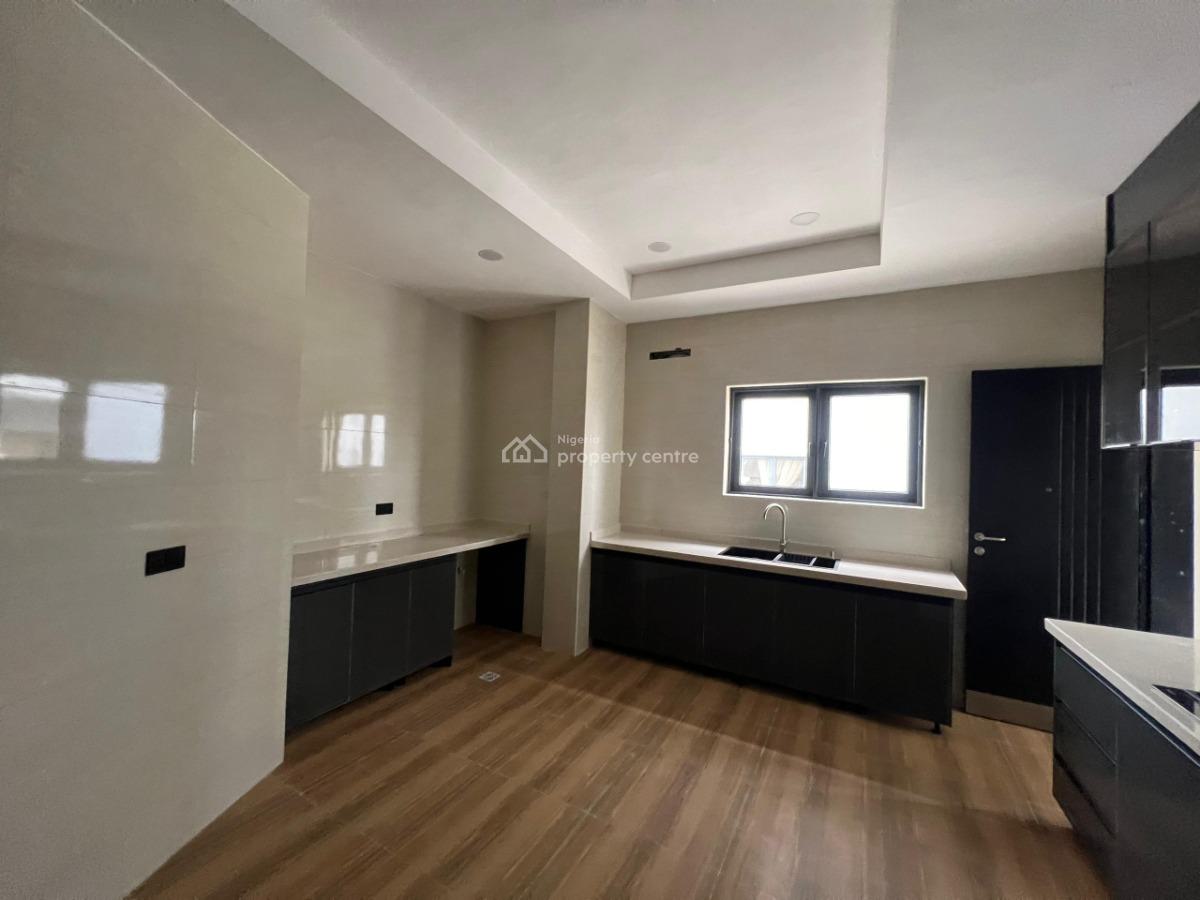 2 Bedroom Penthouse with Bq and Elevatort, Lekki Phase 1, Lekki Phase 1, Lekki, Lagos, Flat / Apartment for Rent