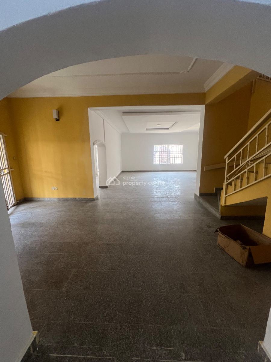 Massive 4-bedroom Semi-detached Duplex with 2-bedroom Bq, Lekki Phase 1, Lekki, Lagos, House for Rent