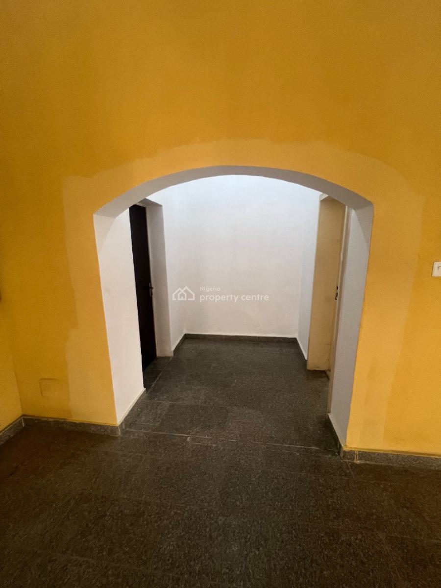 Massive 4-bedroom Semi-detached Duplex with 2-bedroom Bq, Lekki Phase 1, Lekki, Lagos, House for Rent