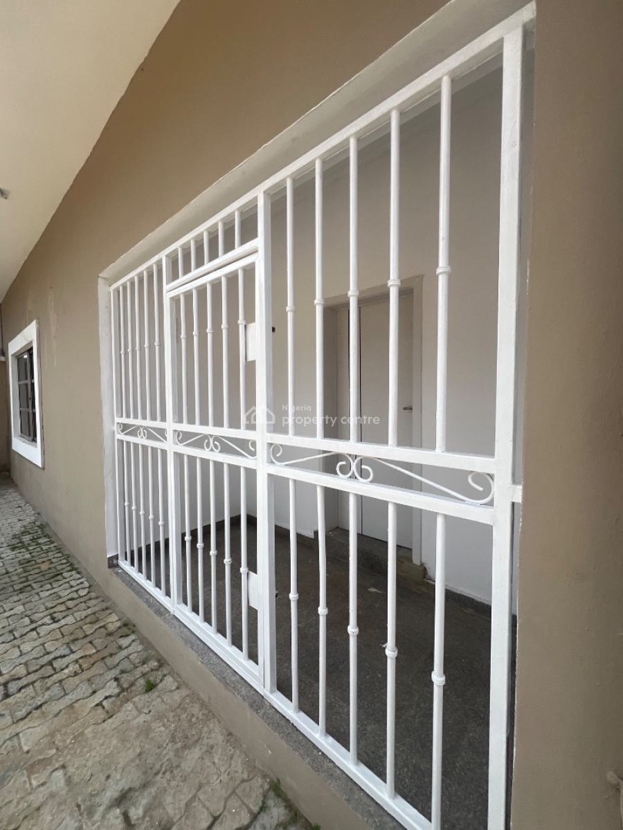 Massive 4-bedroom Semi-detached Duplex with 2-bedroom Bq, Lekki Phase 1, Lekki, Lagos, House for Rent