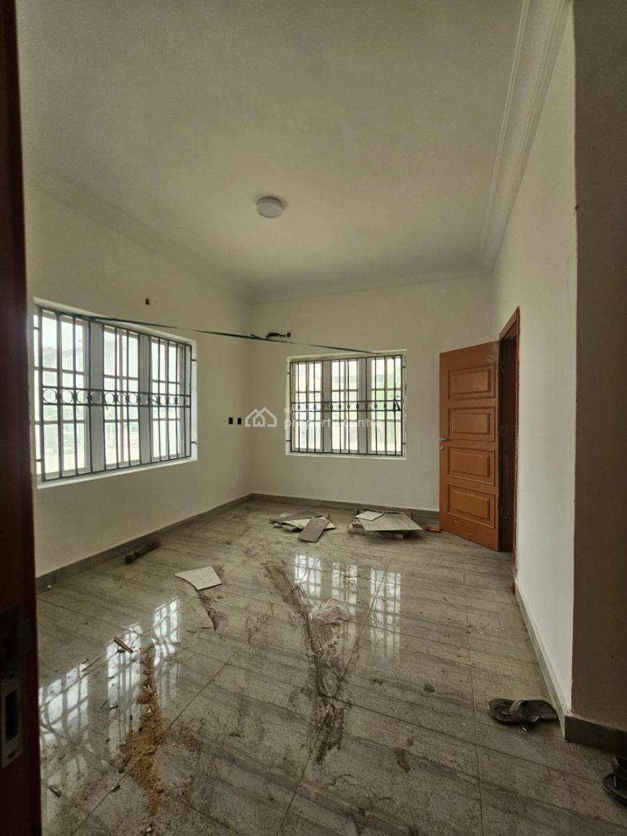 Luxury 4bedroom, Chevron, Lekki, Lagos, Semi-detached Duplex for Rent