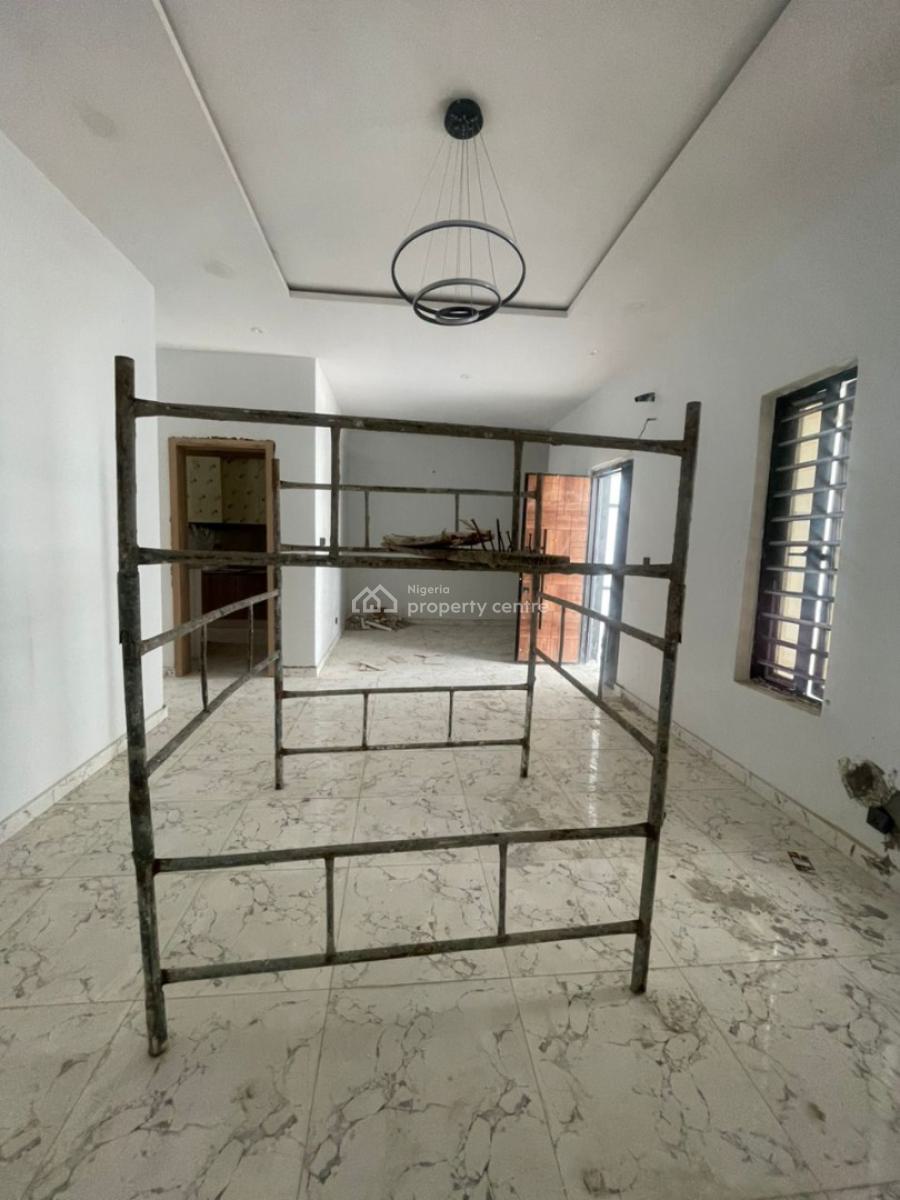 4 Bedroom Terraced Duplex, Mobil Road, Ilaje, Ajah, Lagos, Terraced Duplex for Rent